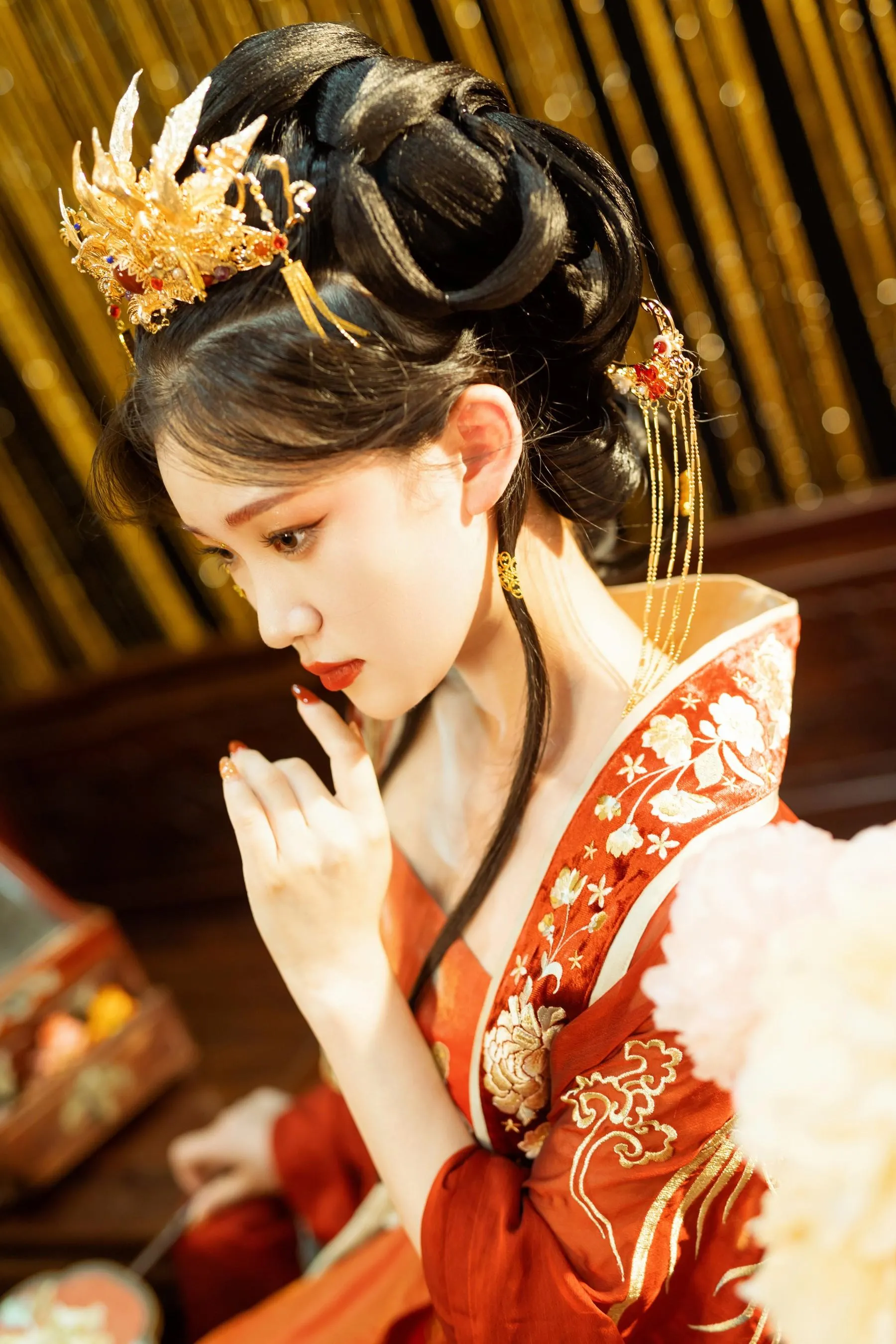 [YITUYU艺图语]2022.09.05 红衣娘子 相望回首喵喵喵 [48P]插图6